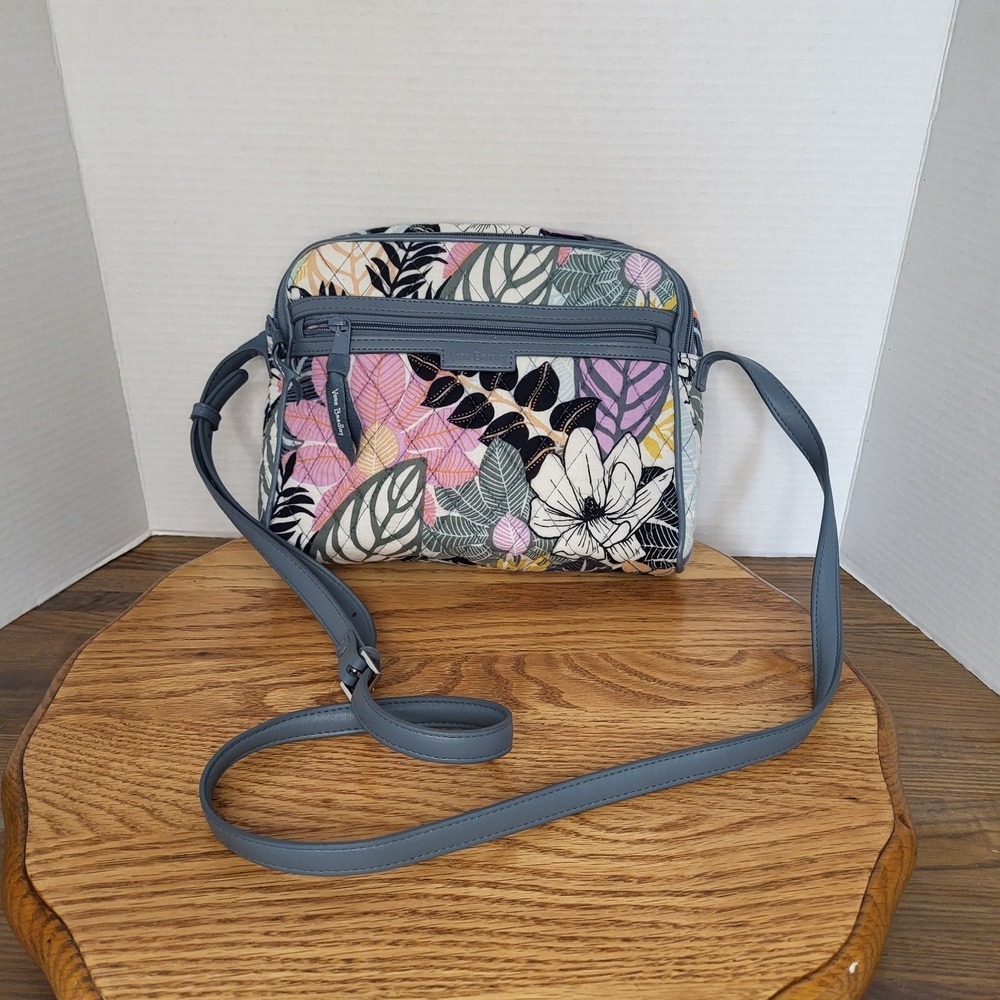 Vera Bradley Palm Floral Pattern Crossbody Shoulder Bag Purse Adjustable Strap